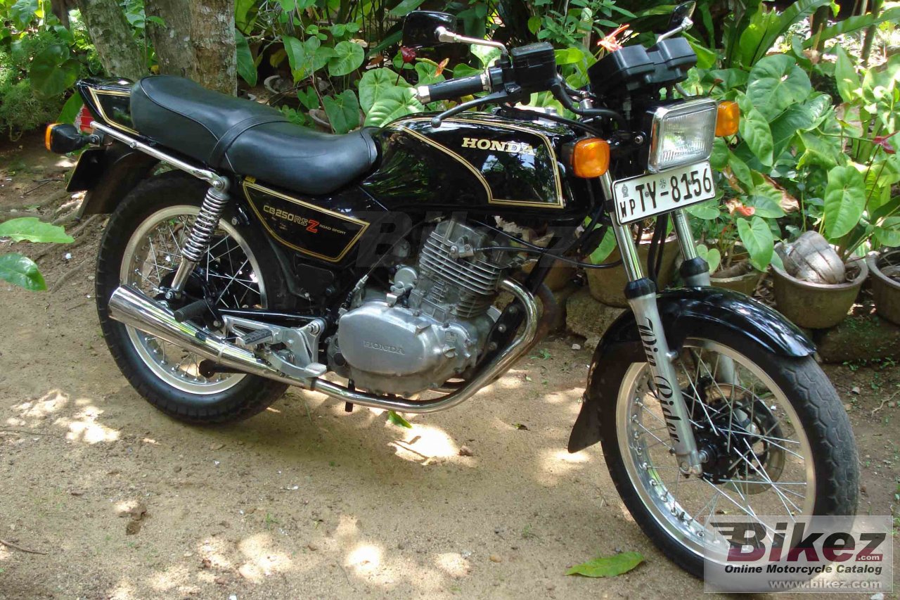 Big  (HONDA CB 250 RS-Z ELECTRIC STRAT MODEL) cb 250 rs picture and wallpaper from Bikez.com